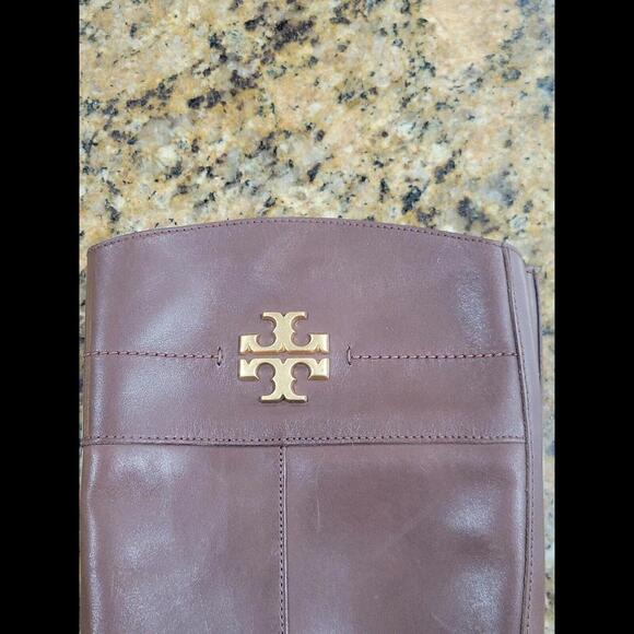 TORY BURCH Logo Everly Brown Leather Knee High Riding Tall Boots 4.5 NEW $498 - Picture 5 of 9